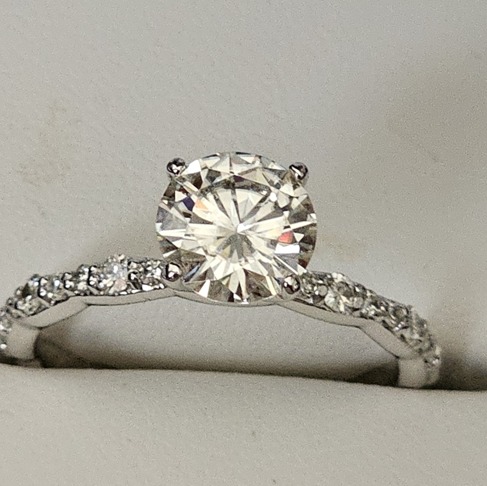 - CHARLES &COLVARD MOISSANITE 14K RING,NEW UNWORN